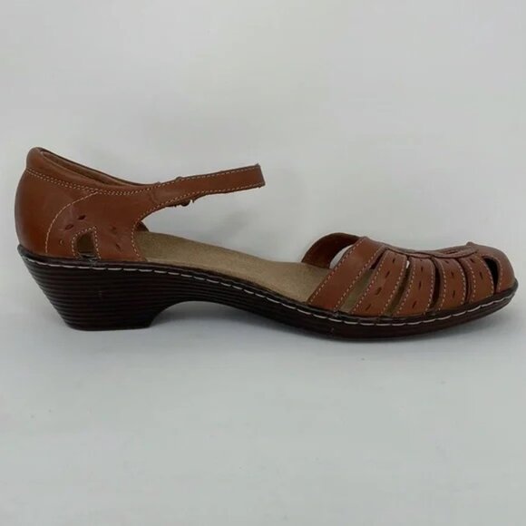 CLARKS Heeled Sandals Brown Leather Ankle Strap Size 10 - Picture 6 of 11
